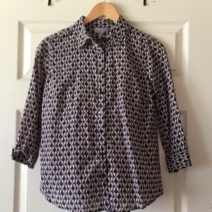 Cute! Bird print blouse 👚. Size Petite Med